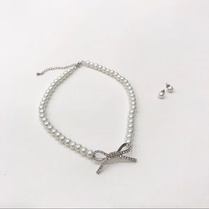Pearl and Crystal Jewelry set